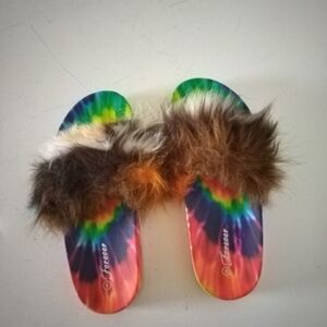 Forever Fluffy Rainbow Tie-Dye Slides size 8